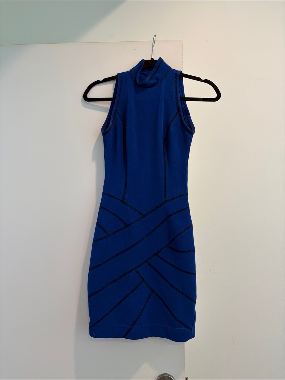 Sleeveless Vintage Blue Tadashi Bodycon Dress